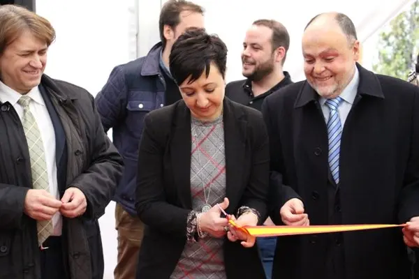 inaugurar