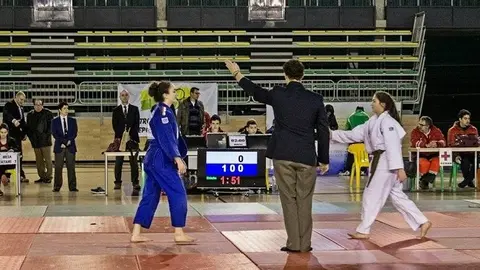 12713989_10206384494825460_1784981540_n