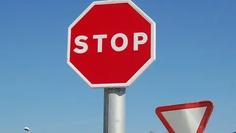 Se&ntilde;al de stop