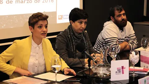 MUJER1