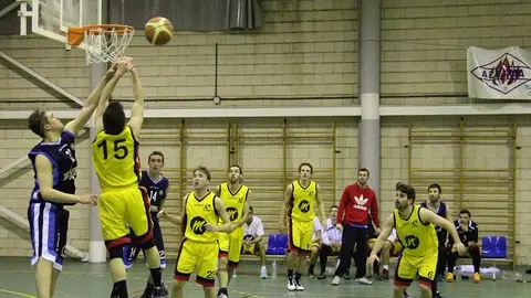 CB Socu&eacute;llamos Basket Cervantes