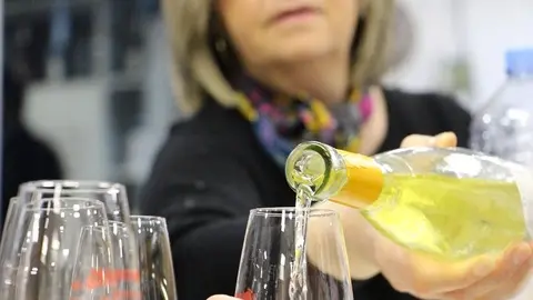 Copa de vino Yugo