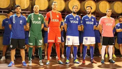 Presentaci&oacute;n equipaci&oacute;n Yugo UDS 2016