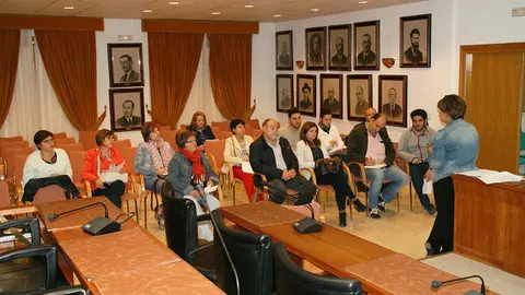 Reuni&oacute;n comerciantes comercios AESO