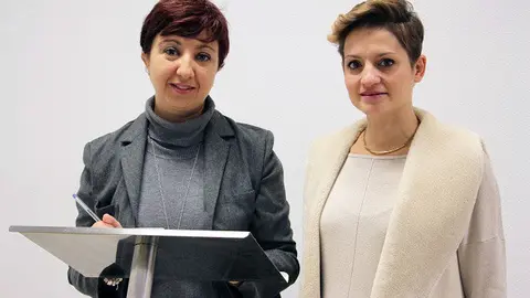 Elena Garc&iacute;a y Vanessa S&aacute;ez