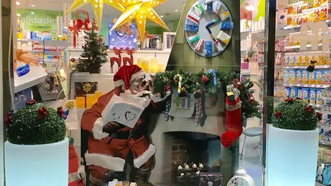 COF CR. 1&ordm; Premio concurso escaparates Navidad 2015