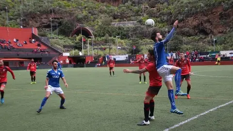 Yugo UD Socu&eacute;llamos F&uacute;tbol