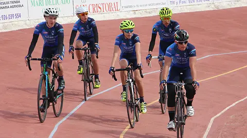 Ciclismo bicicleta intervel&oacute;dromo