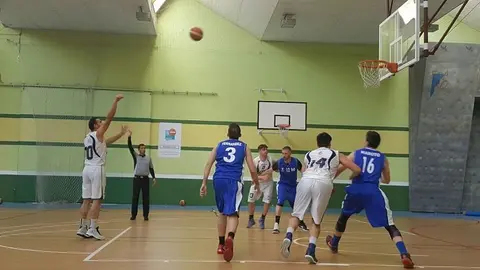 CB Socu&eacute;llamos