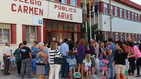 colegio carmen arias