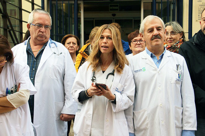 médicos
